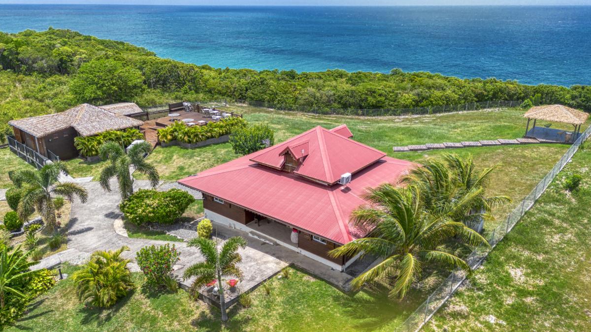 27.Location villa piscine Marie Galante Guadeloupe_Vue d'ensemble